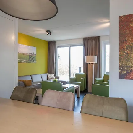 Villa Restyled With 5 Bathrooms, Located In A Area Arcen